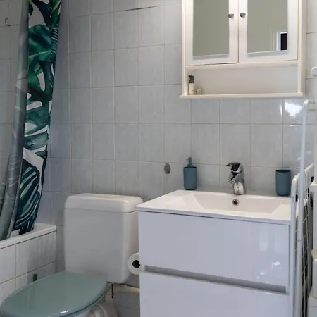 Dify Dugas Montbel - Presqu Ile Apartment